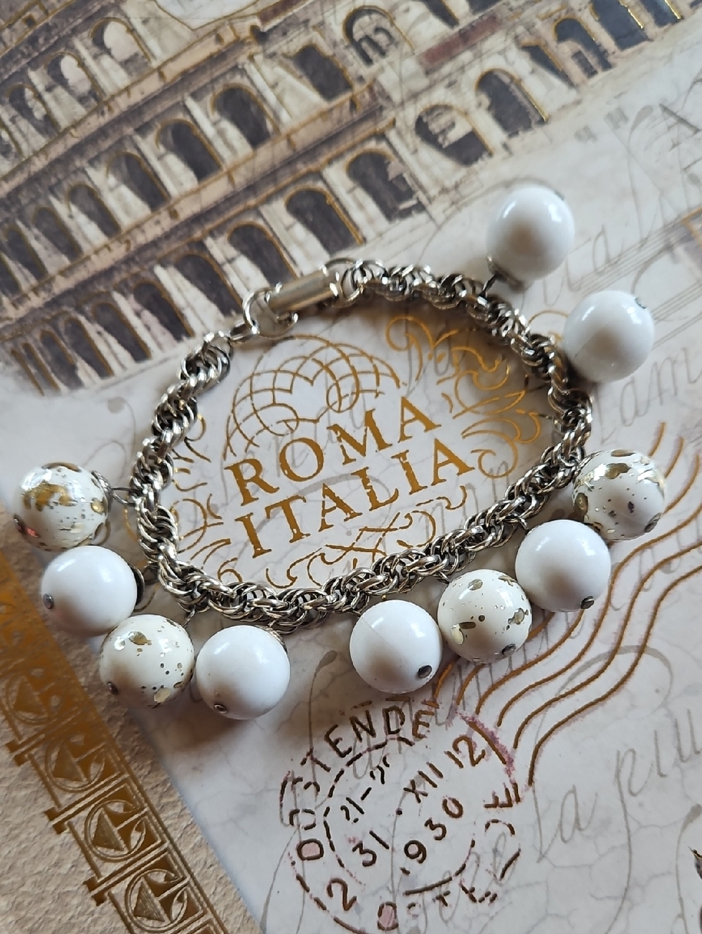 Vintage White Bead Charm Bracelet with Gold Fleck Accents Gold Tone Thick Links - Picture 3 of 6